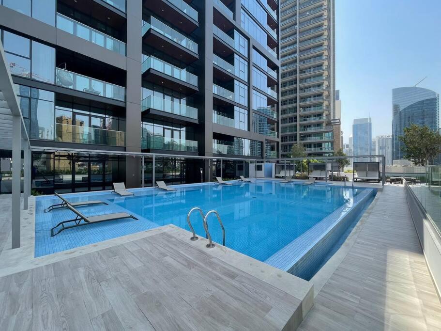First Class Stylish Urban Escape Apartamento