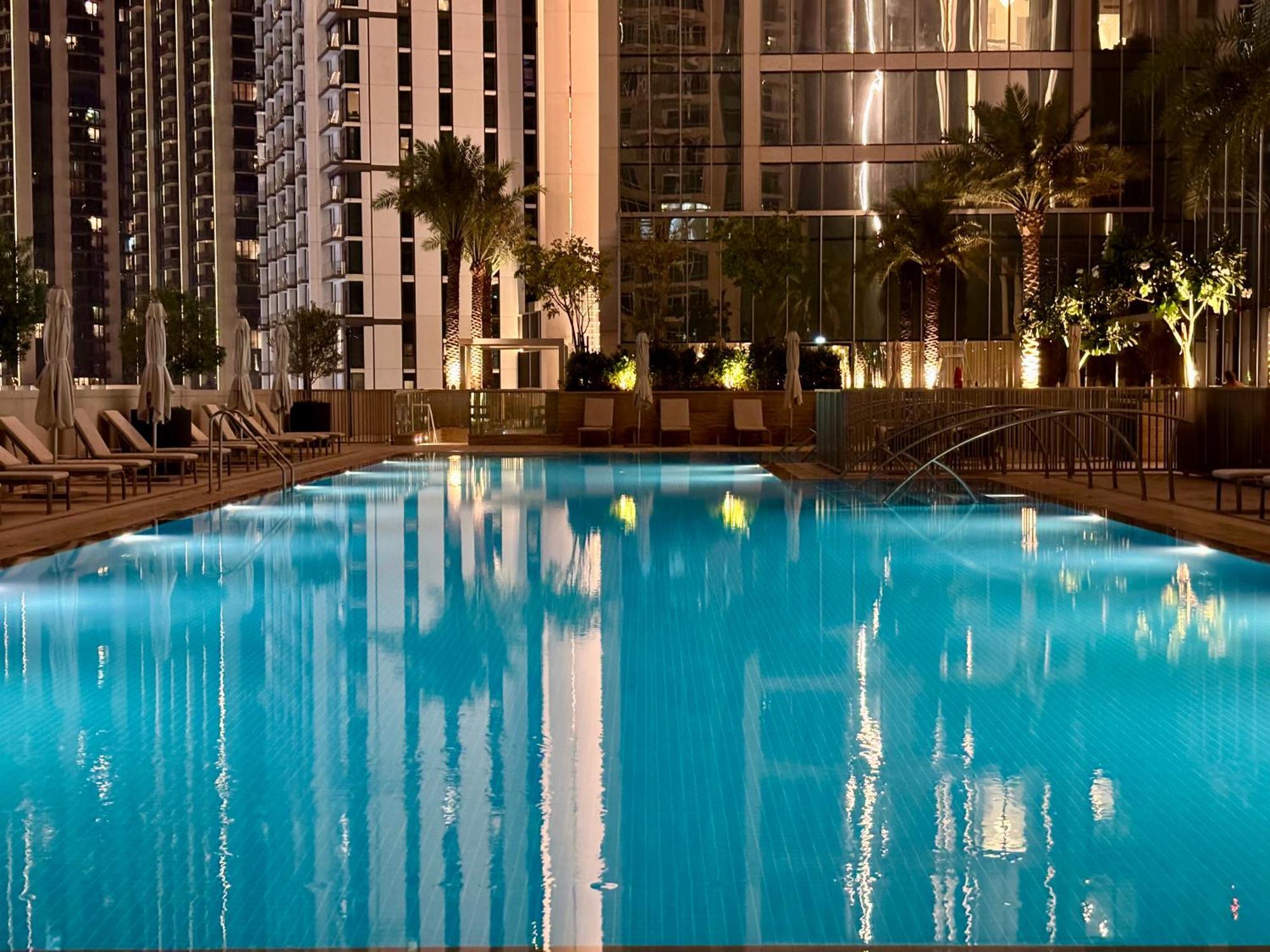 Apartamento Tower - Downtown Dream, Ocean View, Opposite Mall Dubái
