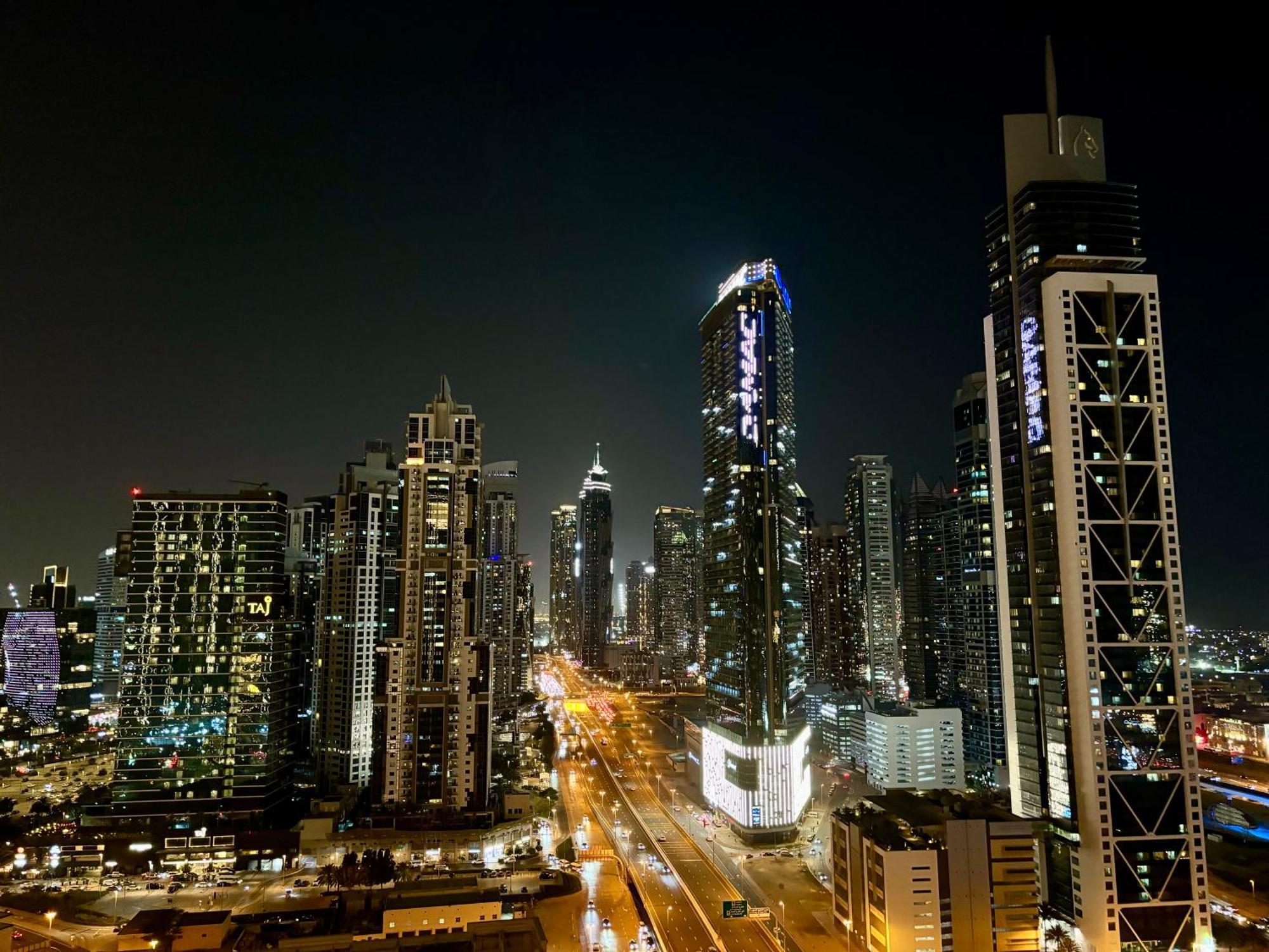 Tower - Downtown Dream, Ocean View, Opposite Mall Apartamento Dubái
