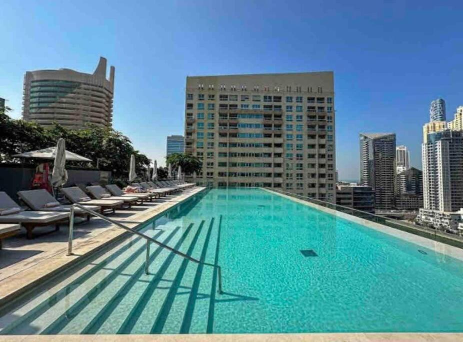Appartement Vida Marina Dubaï