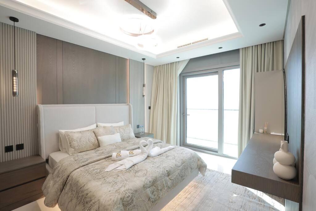 Appartamento Luxury2br Highest Infinity Pool Burj View Business Bay Dubai