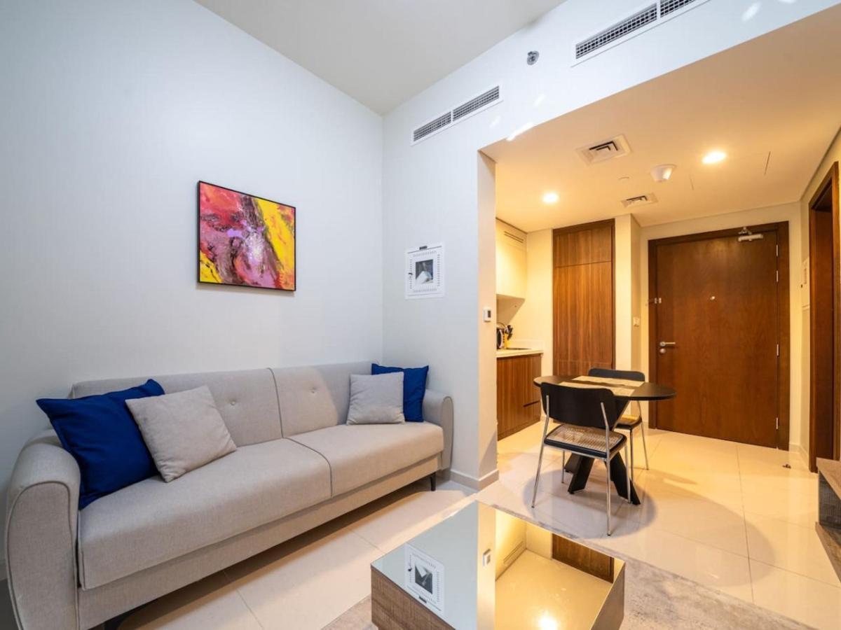 1 Bedroom Business Bay Bliss With A Canal View Apartamento *