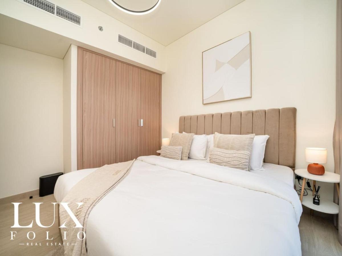 Chic 1 Bed Meydan Escape With A Pool View Apartamento *