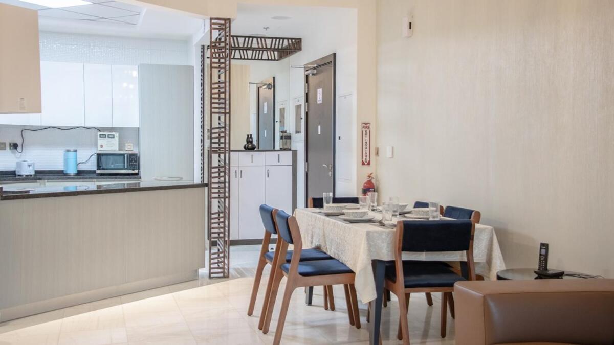 Apartamento Aws Homes - Luxury Living Besides Canal Dubái