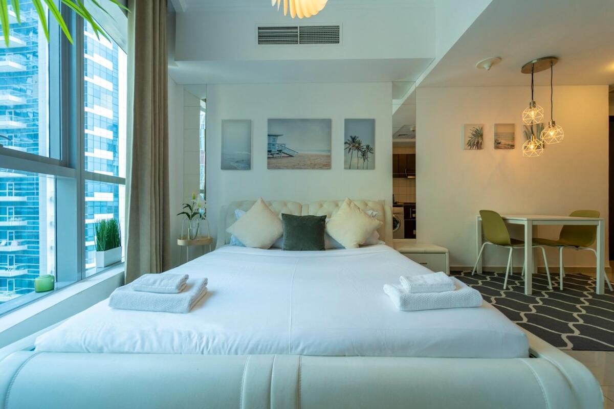 Aws Homes - 5 Min Walk To The Sea Appartamento Dubai