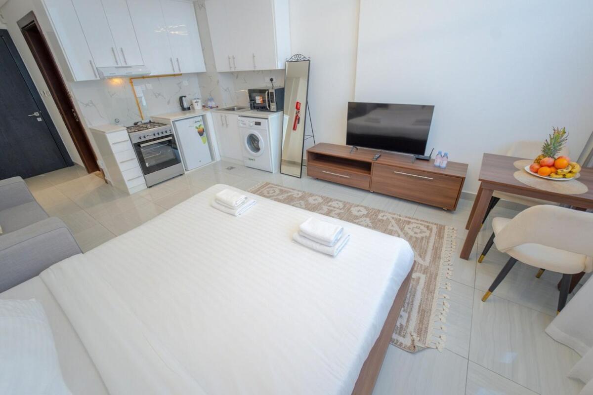 Apartamento Aws Homes - Fully Equipped Cozy Dubái