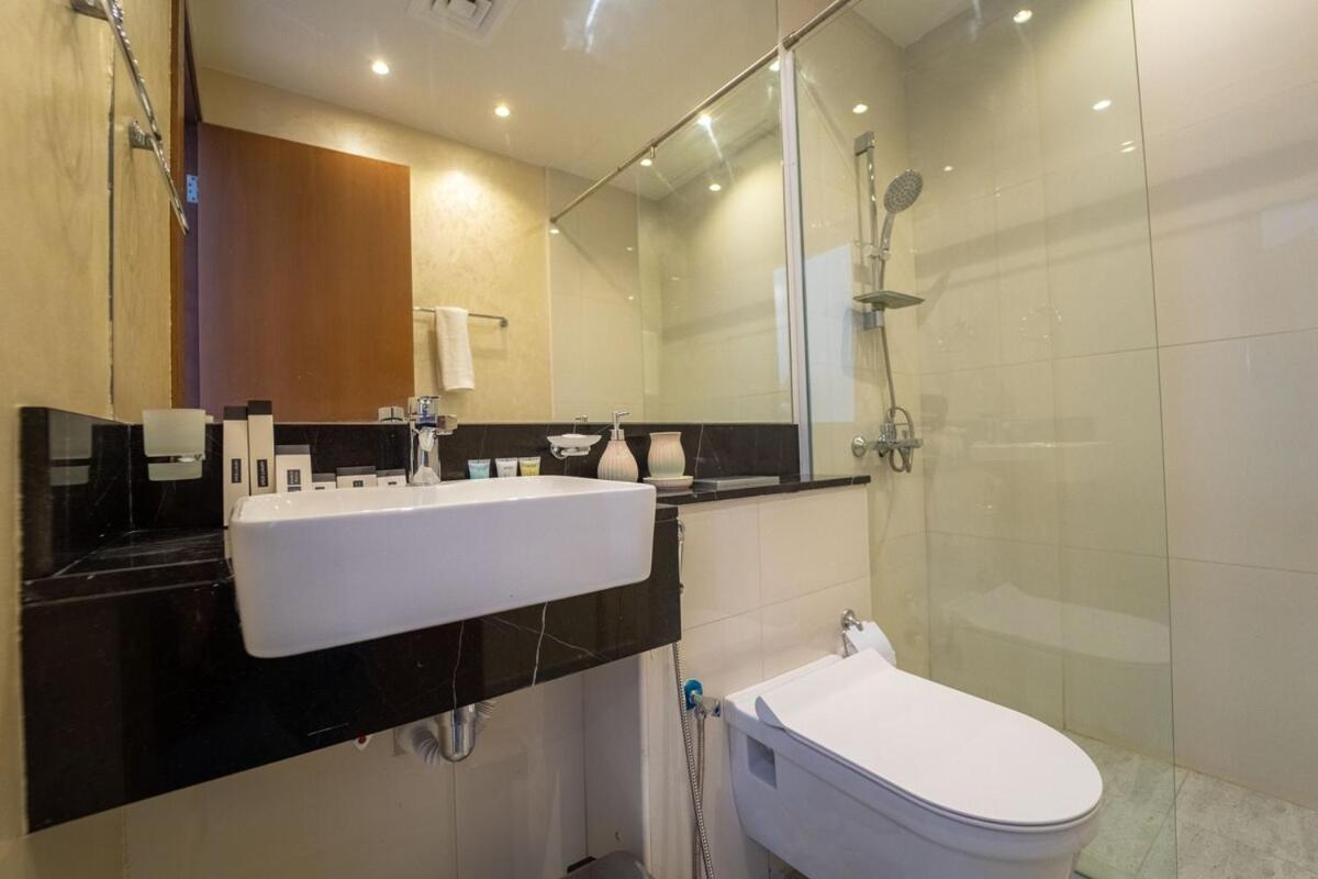 Aws Homes - Luxurious 2br In Business Bay Apartament