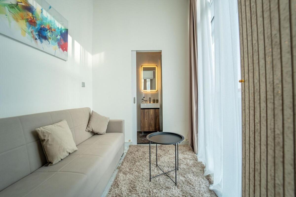 Apartamento Aws Homes - Luxurious 2br In Business Bay Dubái