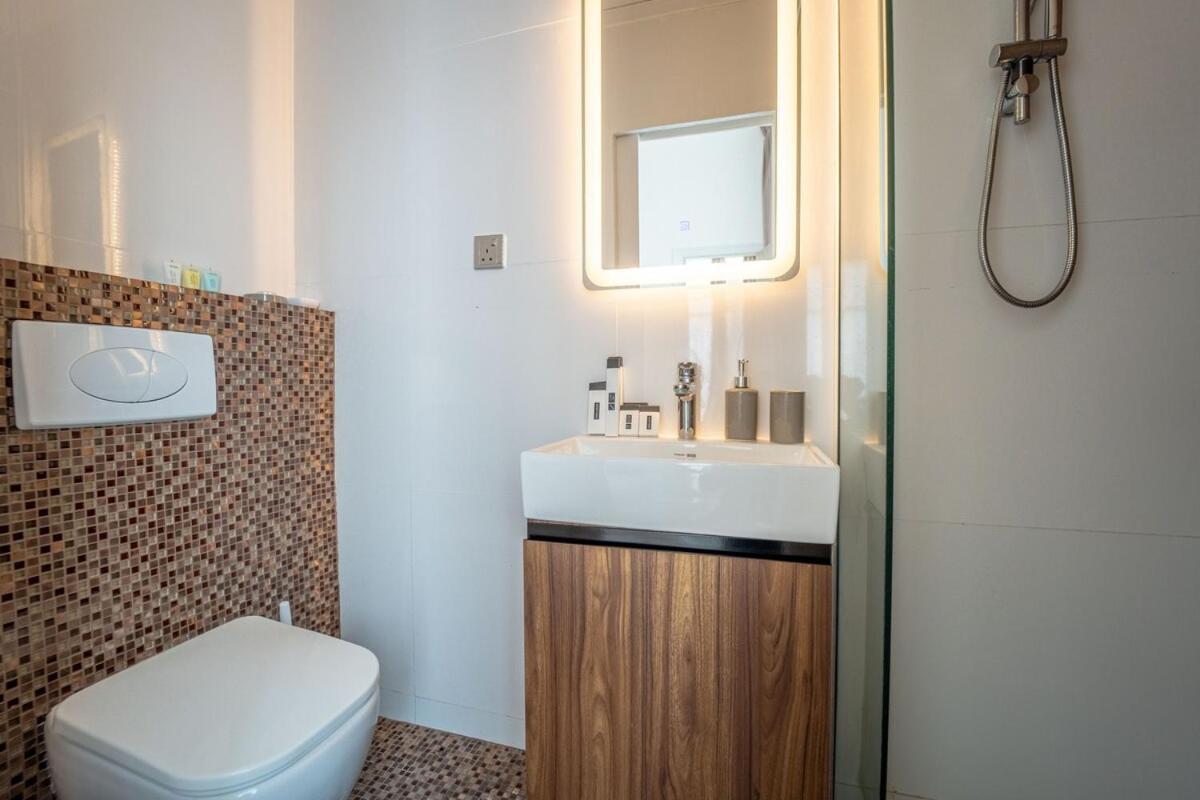 Apartamento Aws Homes - Luxurious 2br In Business Bay *
