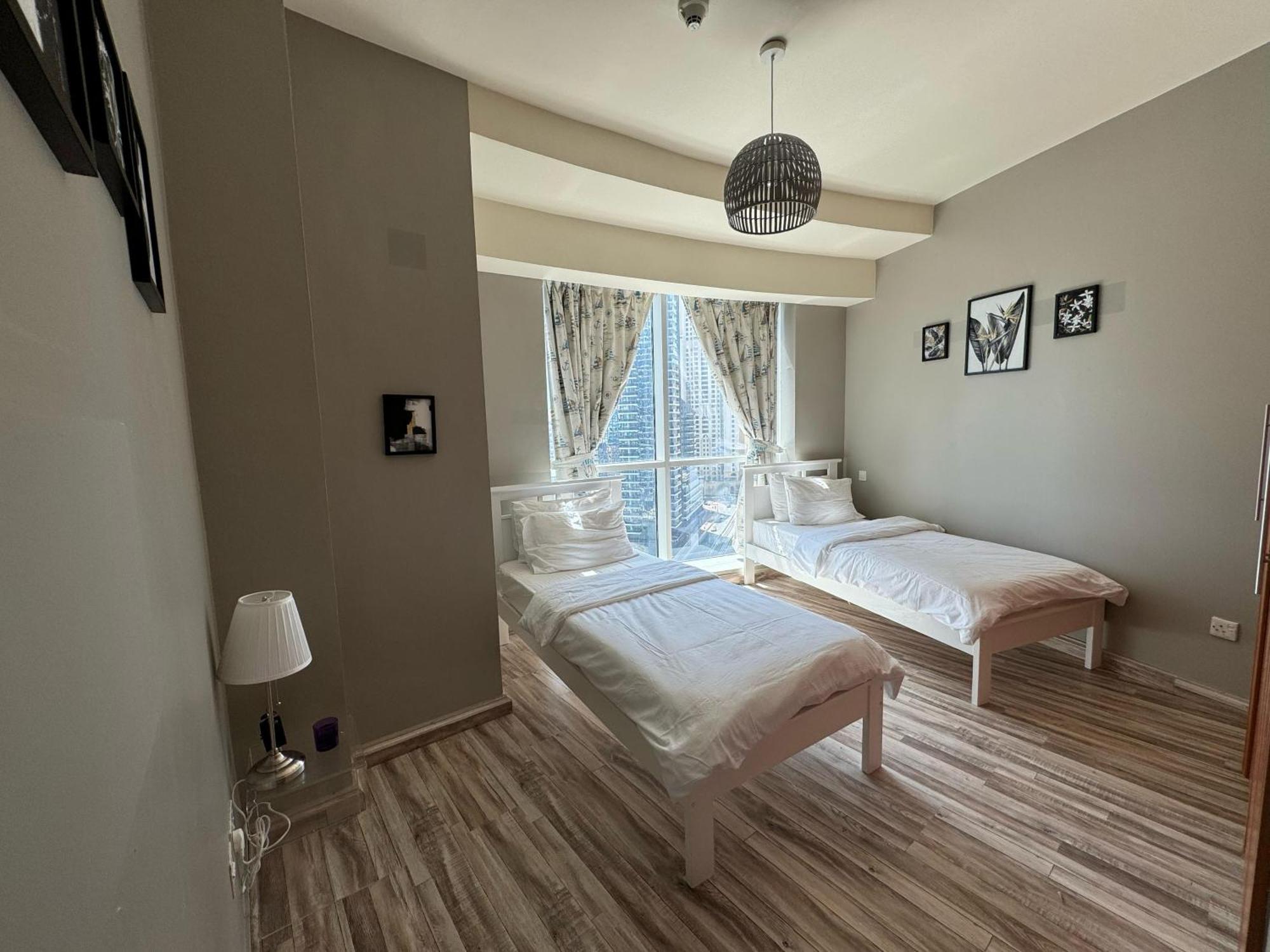 Appartamento 2 Bedroom & 3 Bath In Marina - Walking Distance To Jbr!