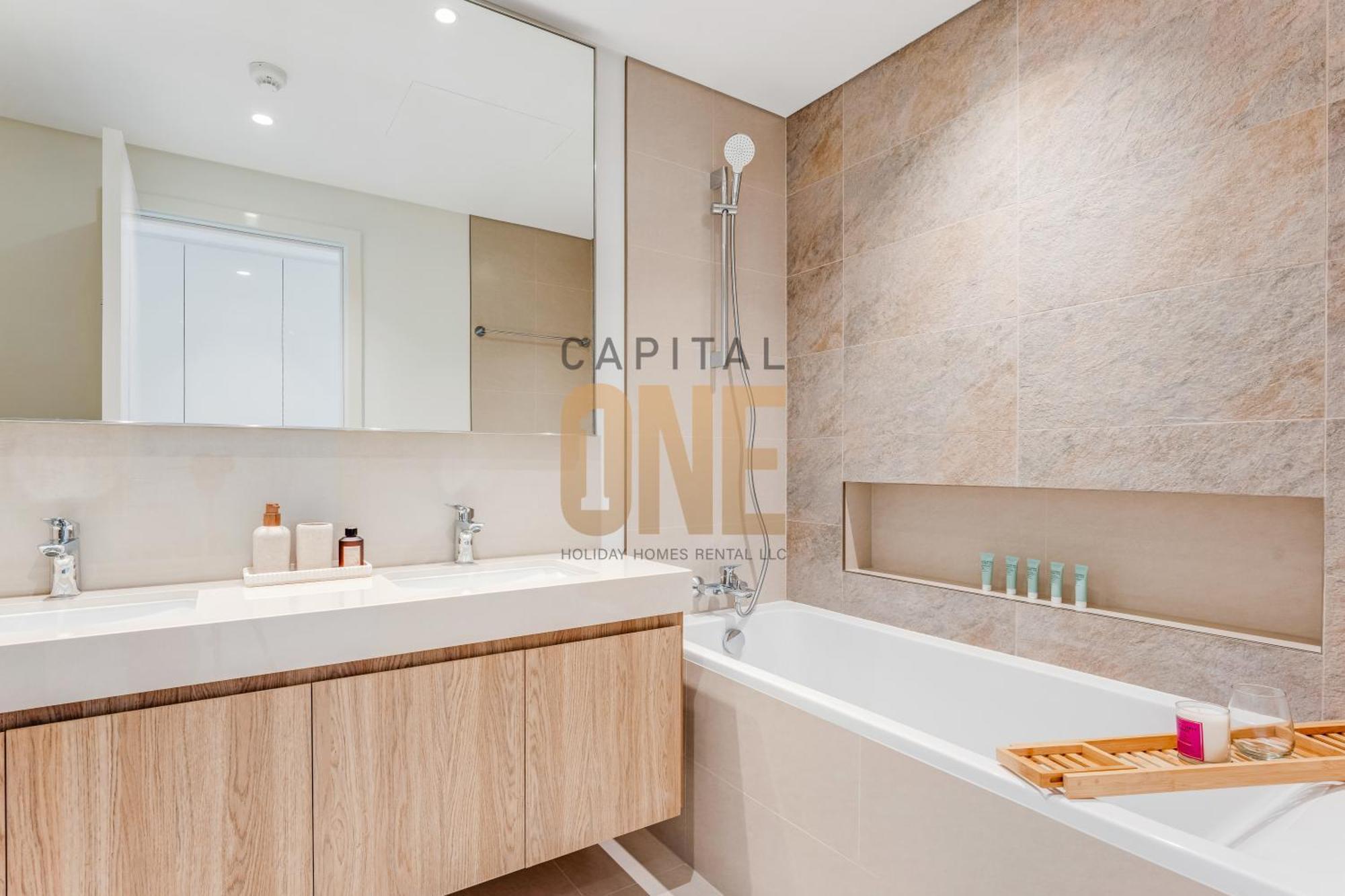 5 Mints Walk To Mall And Burj Khalifa, Downtownviews 2 * Dubaï