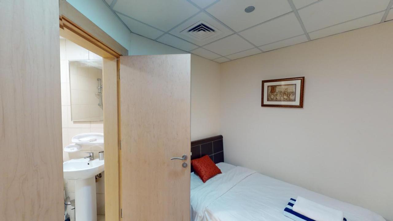 Dabas Palm Shores Elegant Four Beds Appartement Dubaï