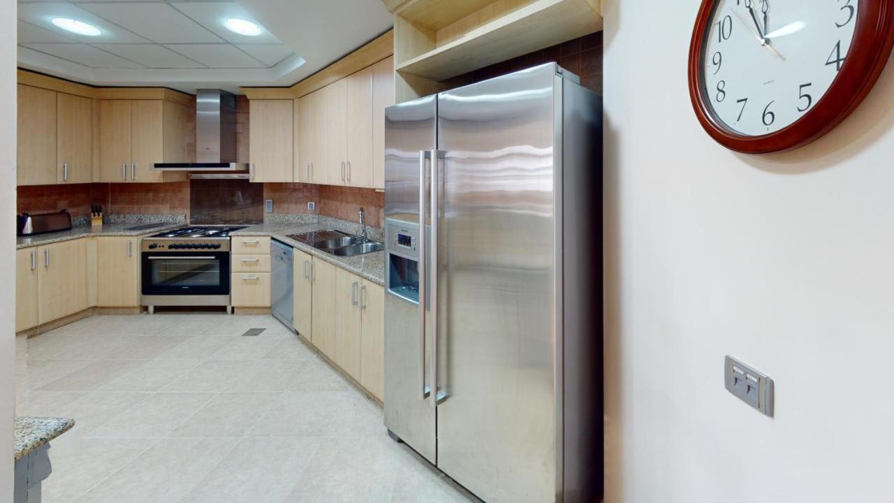 Appartement Dabas Palm Shores Elegant Four Beds *