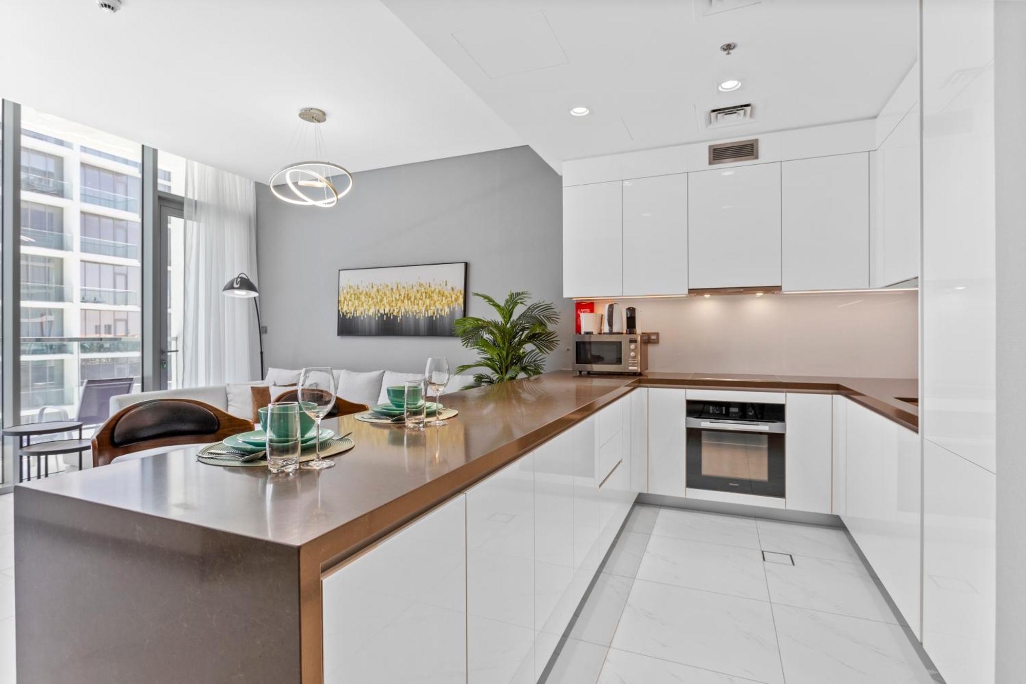 Premium 1-br With Exquisite Layout In District One Appartement *