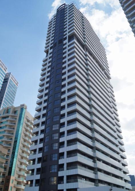 Modern 1br In Marina With Sea View Dubaï