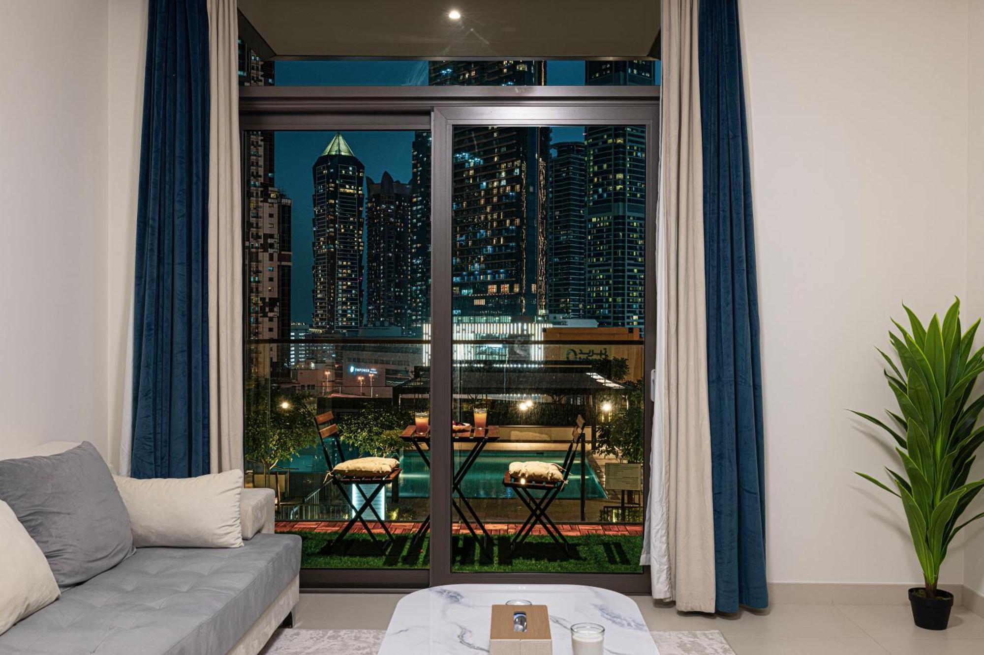Downtown Luxurious 2br Near Burj Khalifa Apartamento *