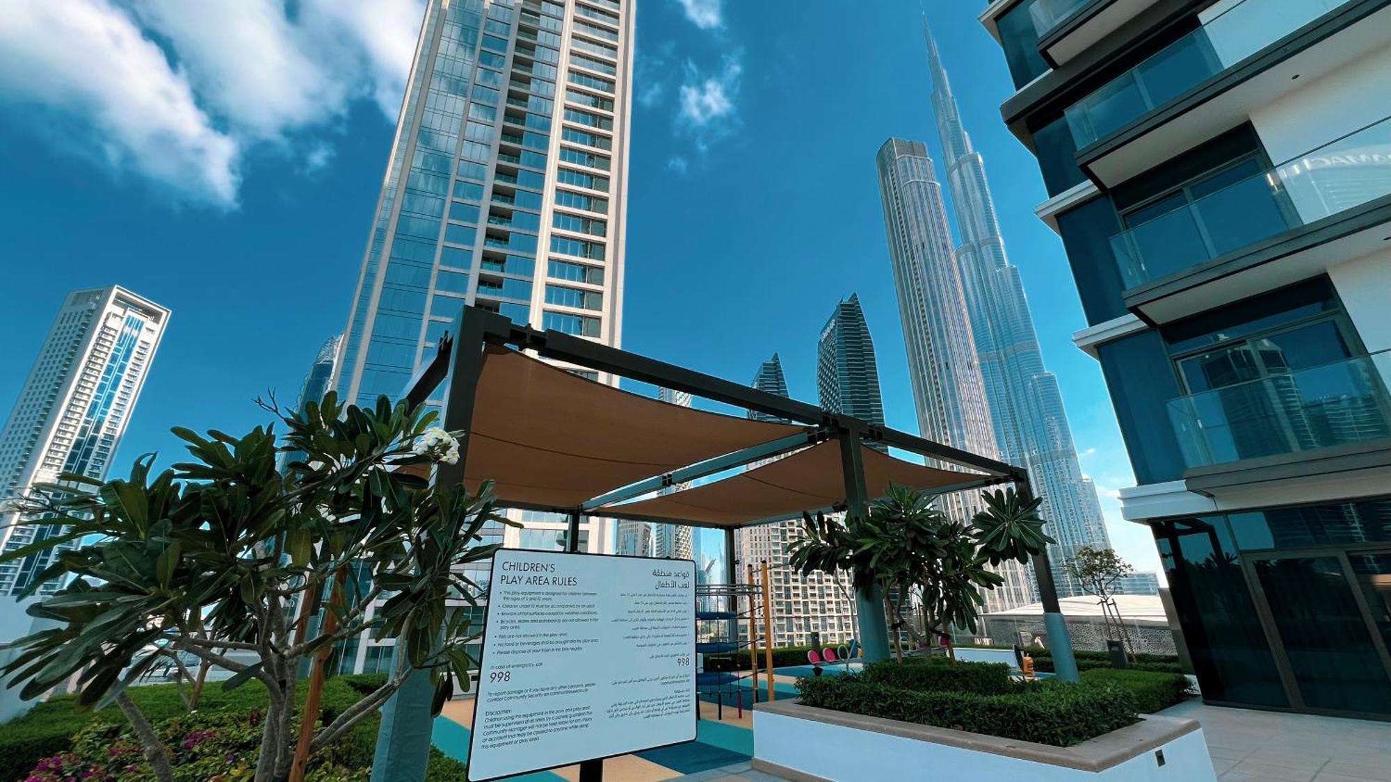 Downtown Luxurious 2br Near Burj Khalifa Apartamento Dubái