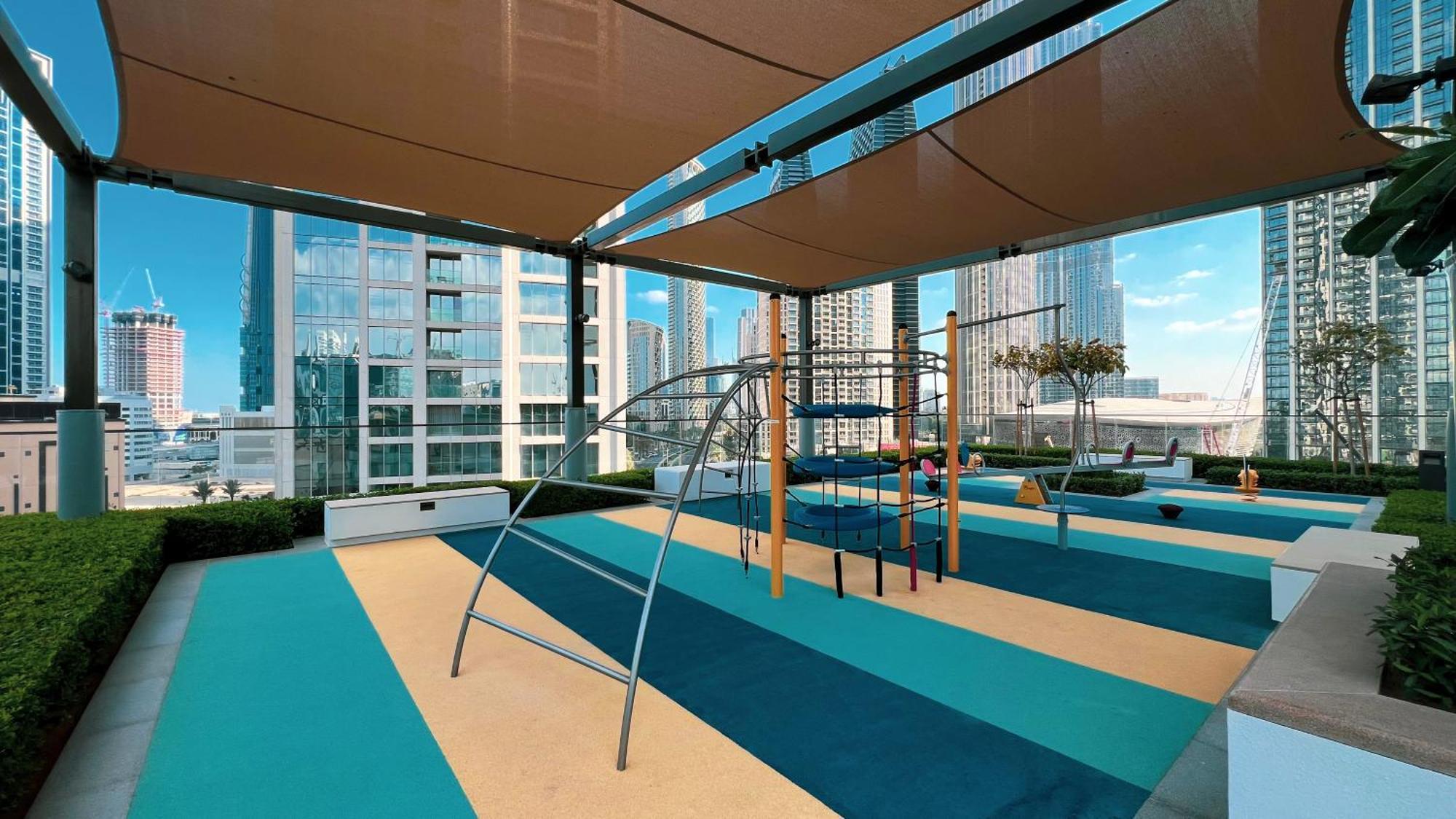 Apartamento Downtown Luxurious 2br Near Burj Khalifa Dubái