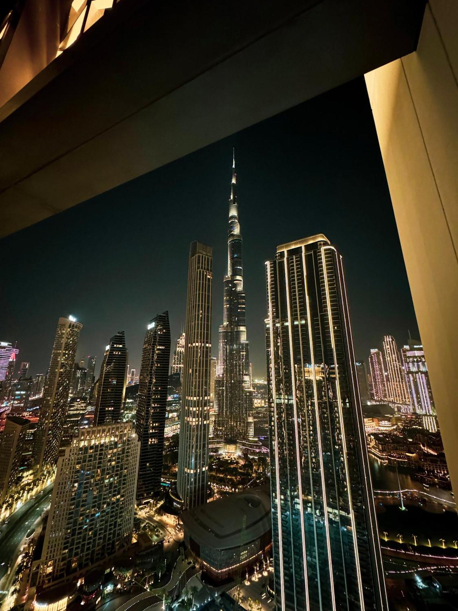 Apartamento Downtown Luxurious 2br Near Burj Khalifa Dubái