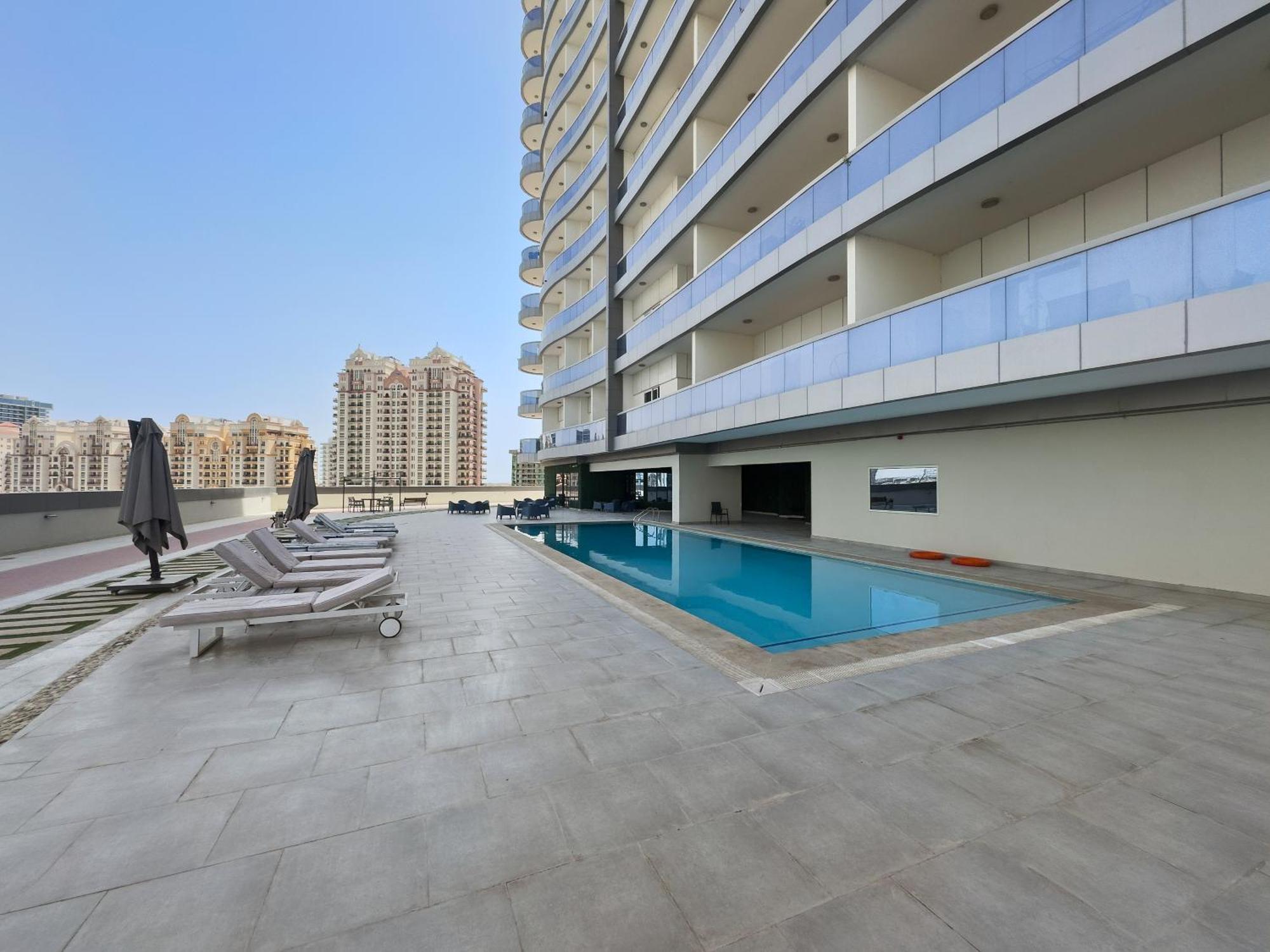 Modern 1 Bedroom In Sports Dubaï