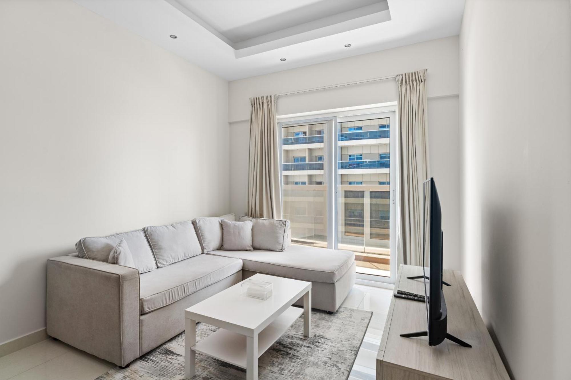 Appartement Modern 1 Bedroom In Sports Dubaï