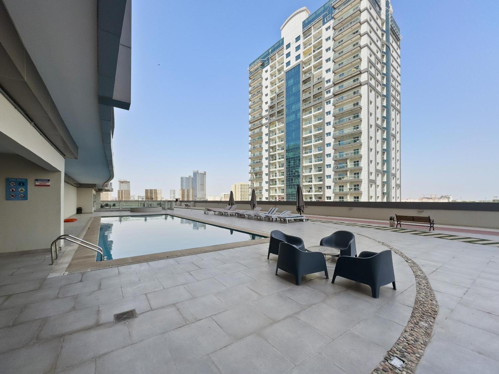 Appartement Modern 1 Bedroom In Sports *