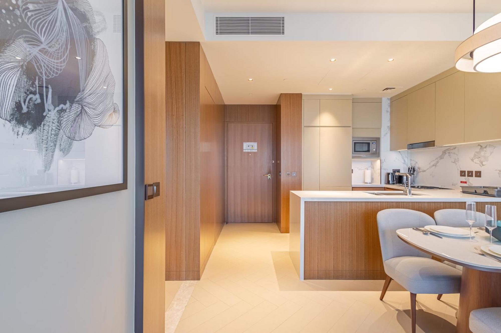 Stunning 2br In Opera Residence, Burj Khalifa View * Dubaï