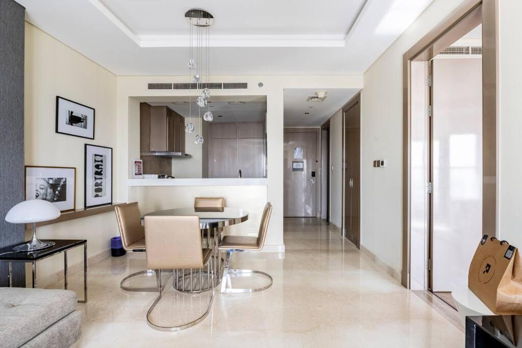 Stunning High Floor I 1bhk I Bills Included Apartment