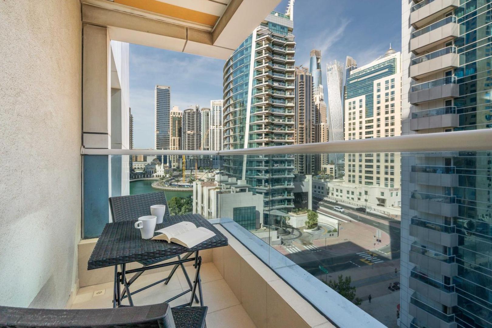 Guestready - Chic Living Near Dubai's Attractions *