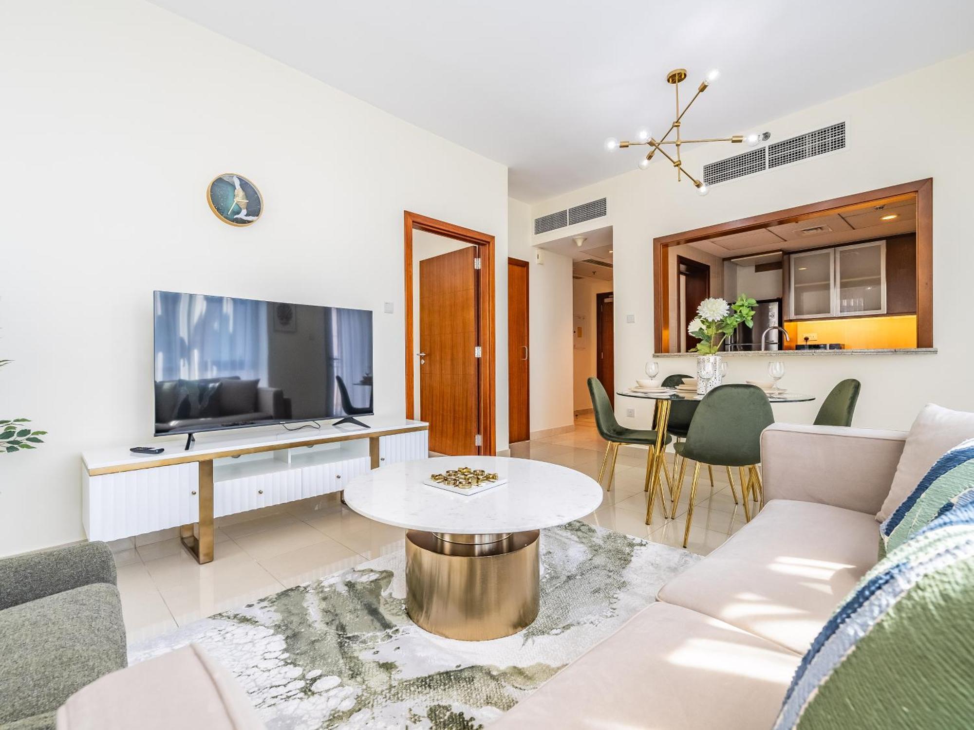 Downtown Luxury Living -1br-standpoint Tower A Appartement