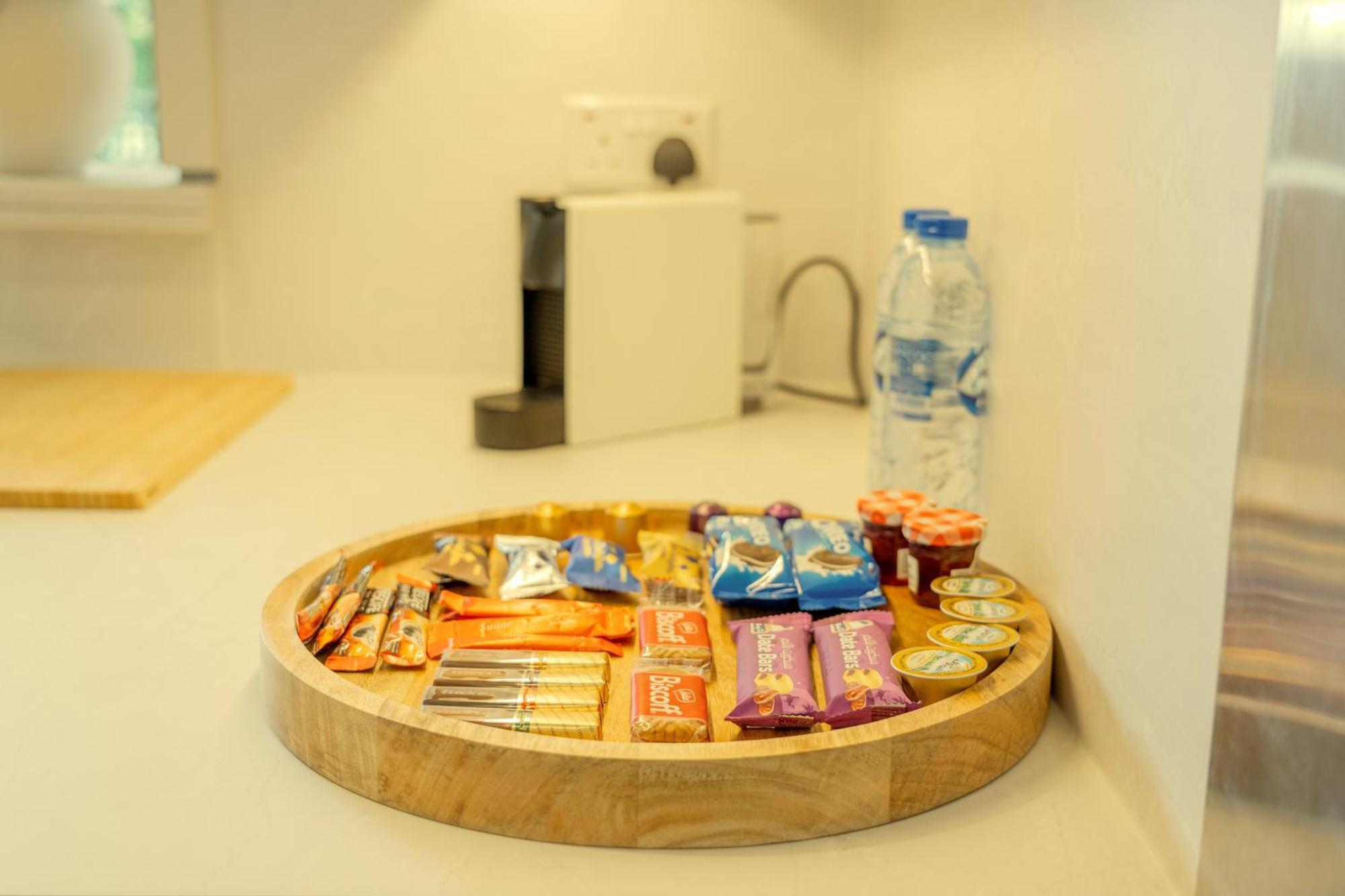 Apartemen Downtown Oasis Luxury One-bed In Downtown *