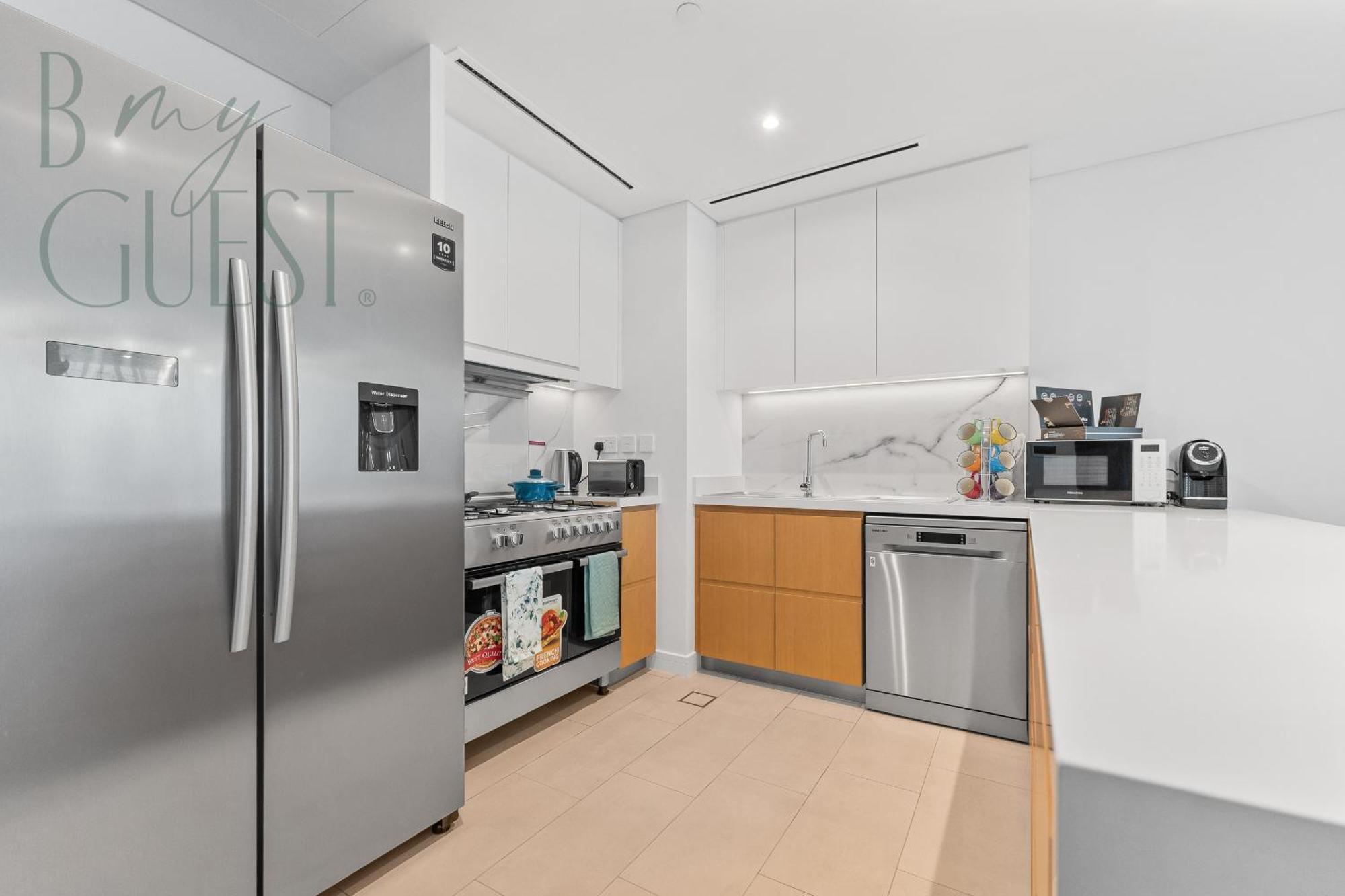 Unwind In Style In La Vie 2br With Beach Access *