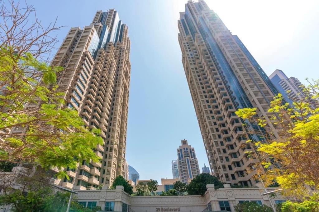 Downtown - 2 Bed 3 Bath Flat - Views Of The Burj & Fountains Appartamento