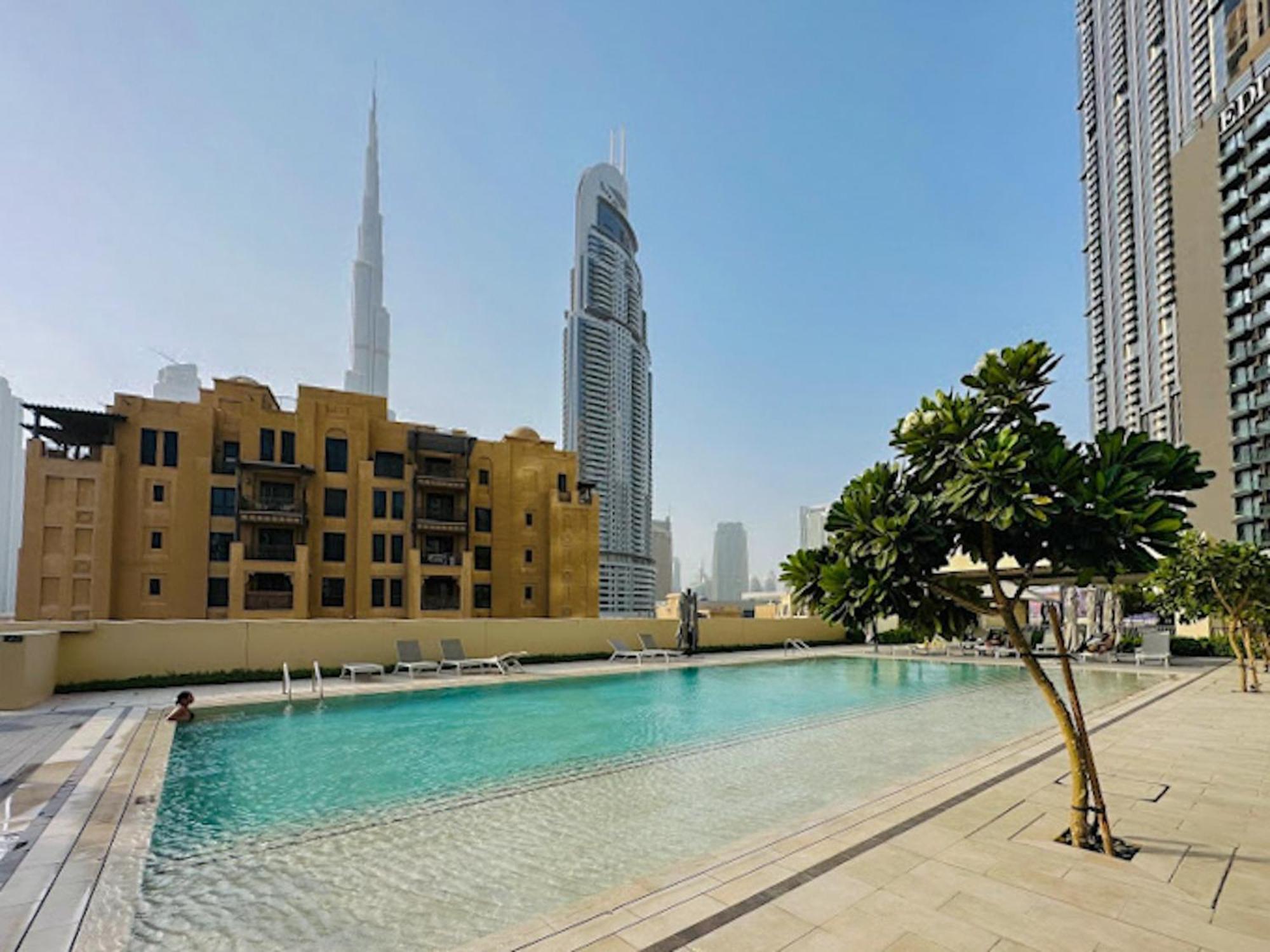 Eden's Homes & - Burj Royale Apartment *