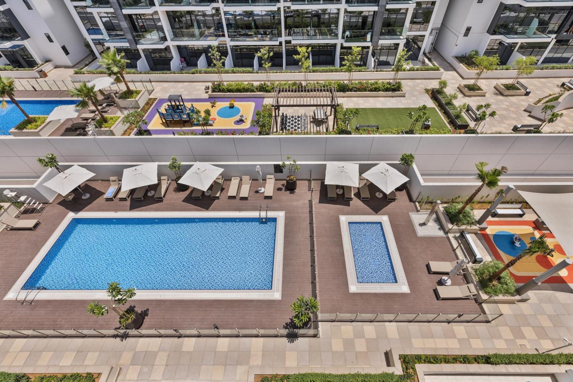 Apartamento Waves - Azizi Riviera Building 25 Cozy With Balcony Dubai