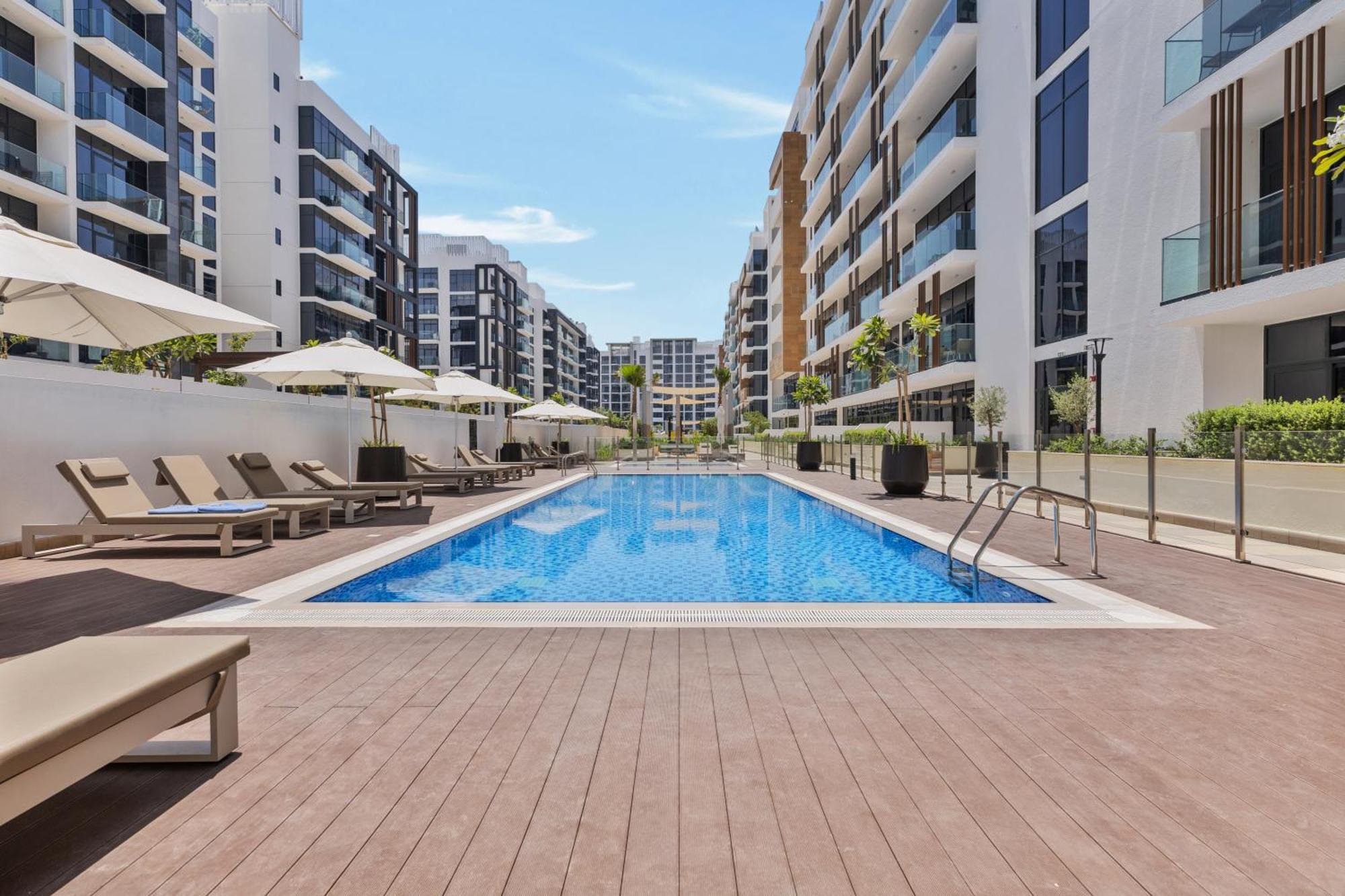 Apartamento Waves - Azizi Riviera Building 25 Cozy With Balcony