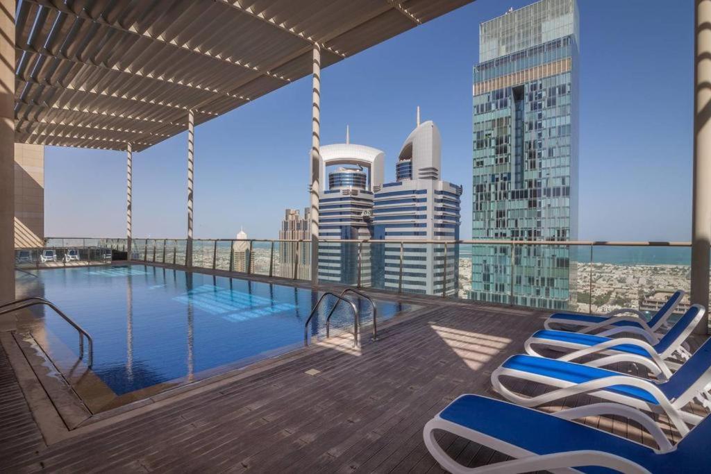 Lägenhet Guestready - Top Of The World Dubai