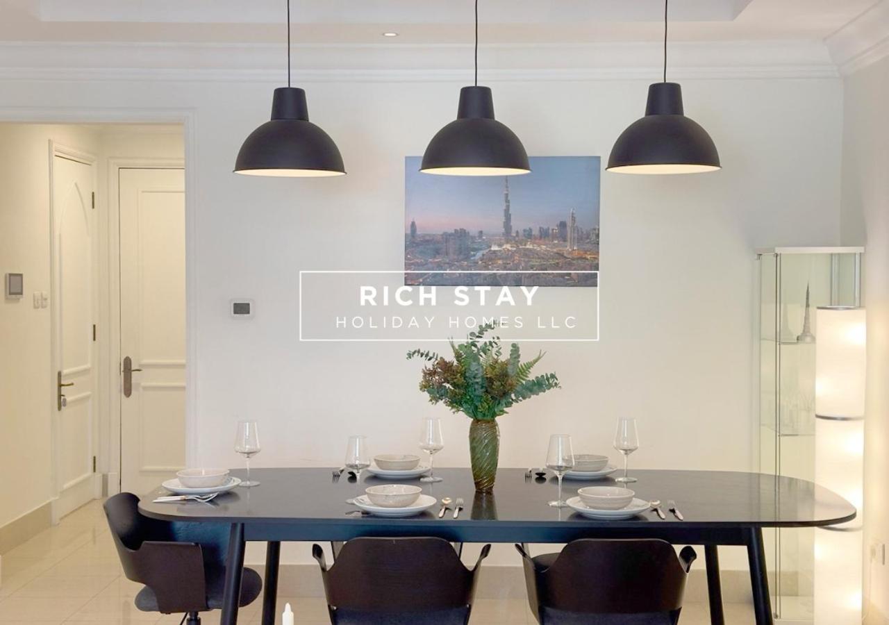 Upgraded 1br In Downtown With Burj Khalifa View Dubái