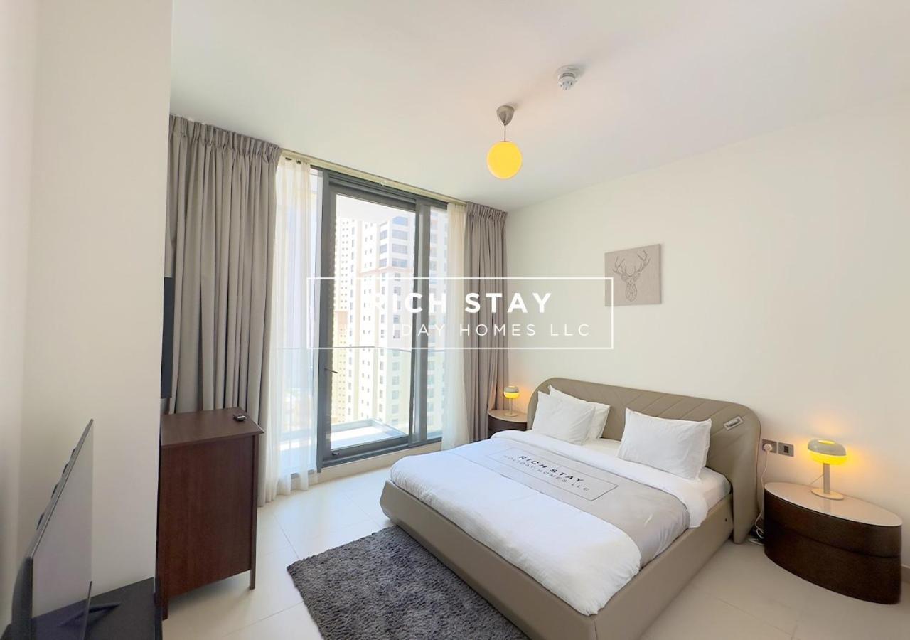 Alluring 2br At Liv Residences In Marina By Rich Dubaï
