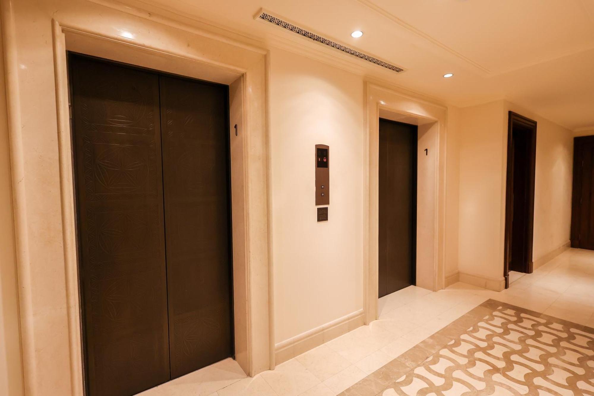 Serene Oasis In Downtown - Just 5 Min Walk To Burj & Mall! Dubái