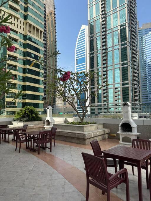 Stunning Skyline- View Modern Cozy Lejlighed