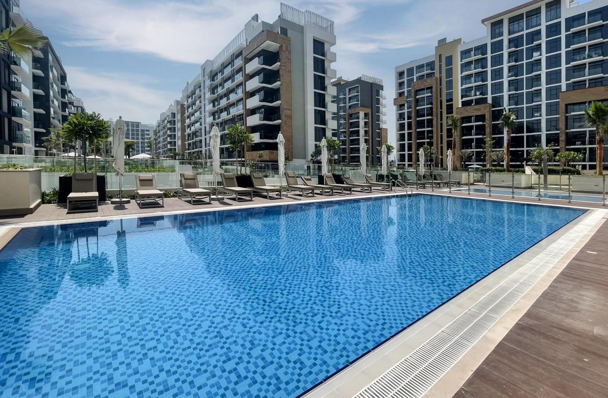 Appartement Elite Lux Homes - Modern Marvel - Sleek In Azizi Riviera