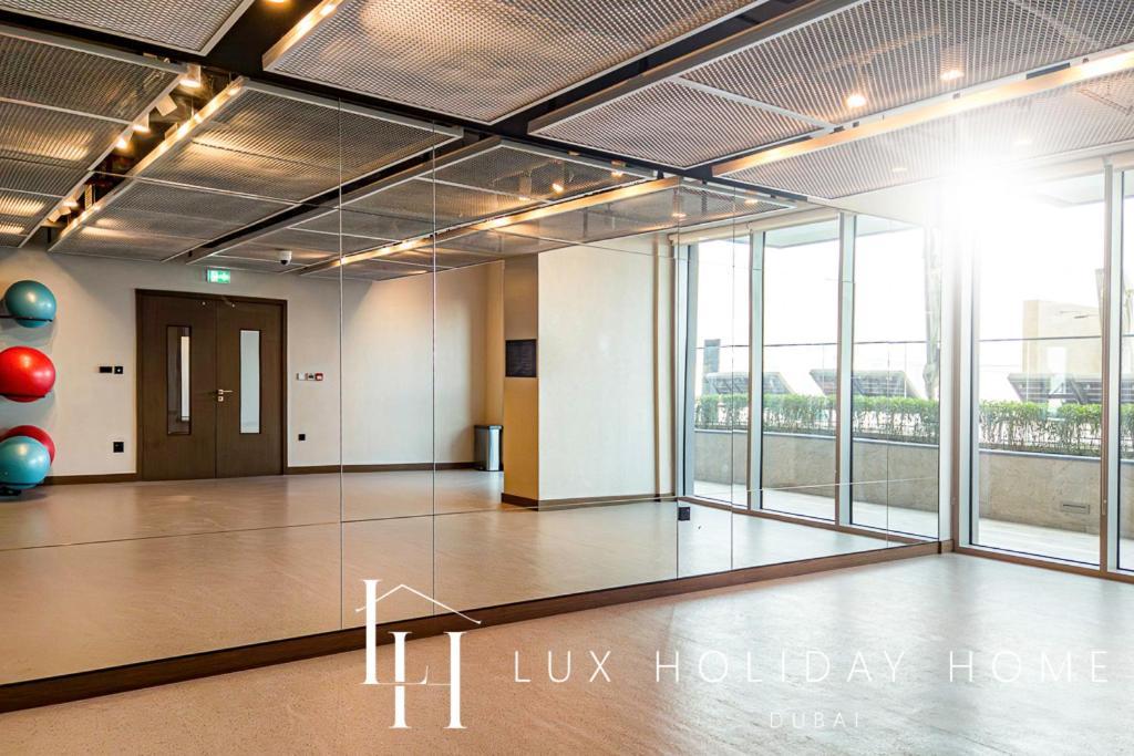 Lux The Ultra Luxury Isle