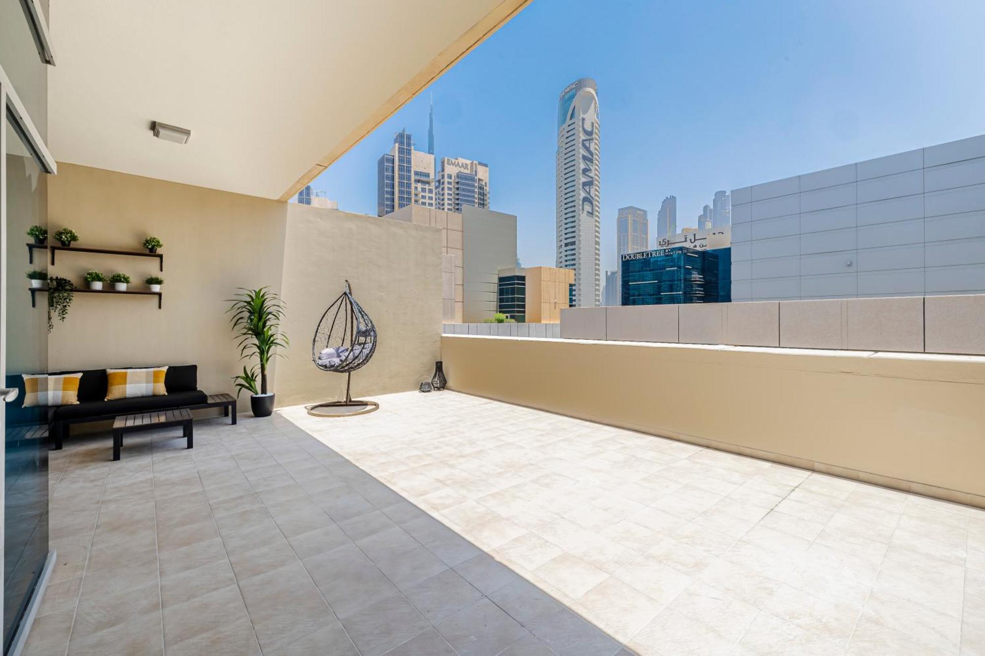 Apartamento 1br Study Bay Square View Business Bay Dubái