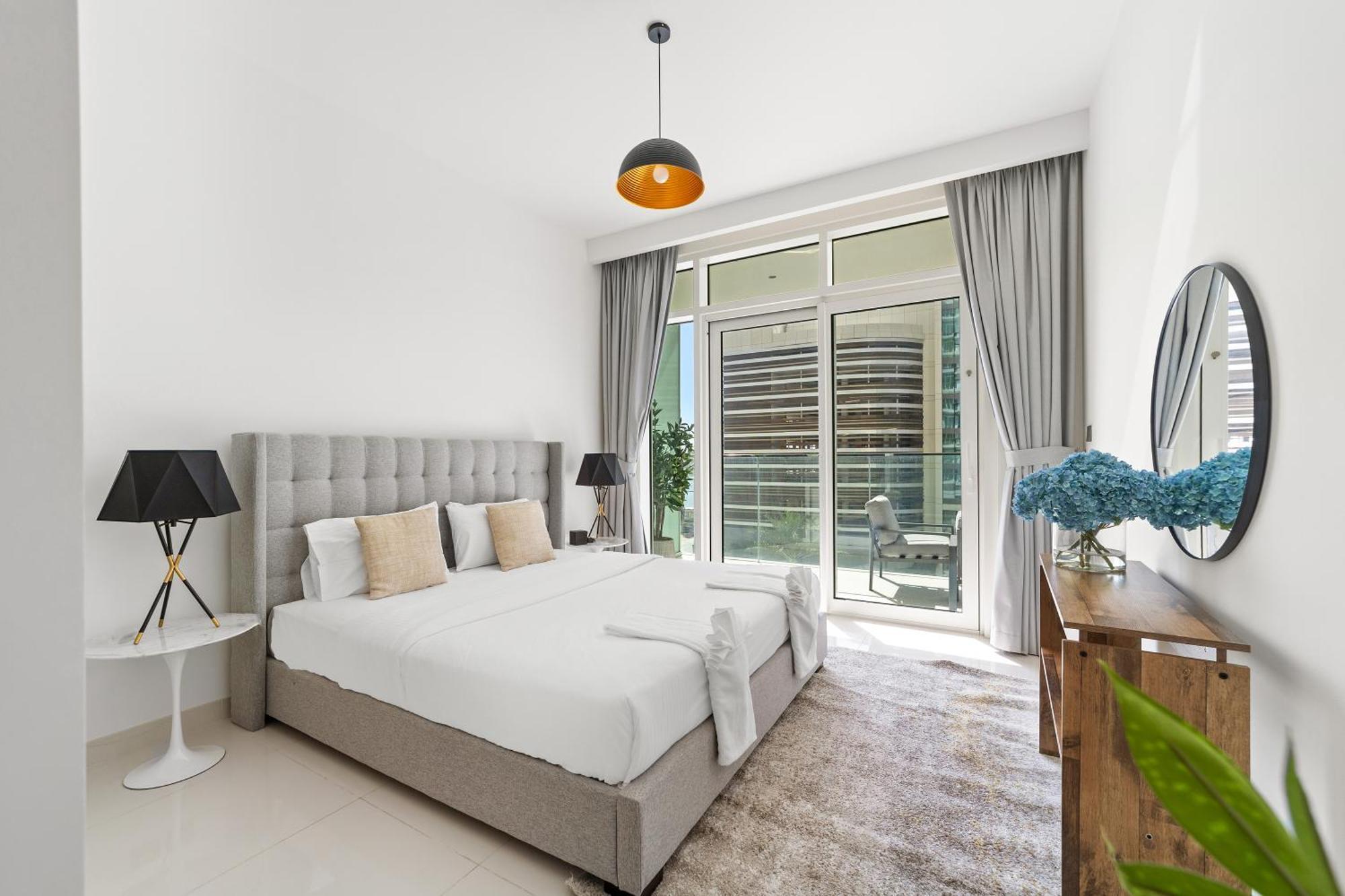 Spacious 2 Bhk Next To The - Sunrise Bay * Dubaï