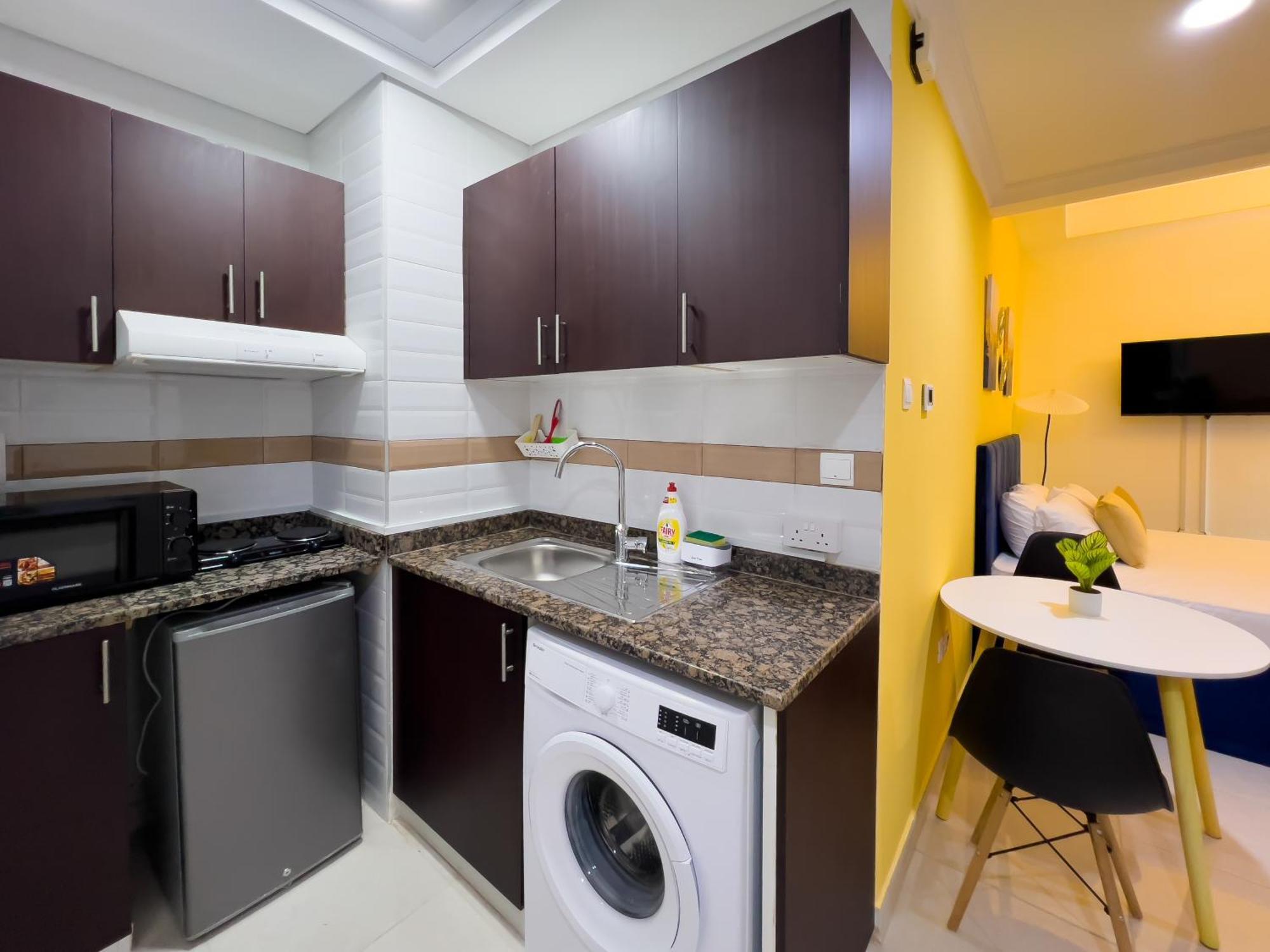 Apartment Cloud 9 - Cozy Canal View Studio In The Heart Of Business Bay Dubai
