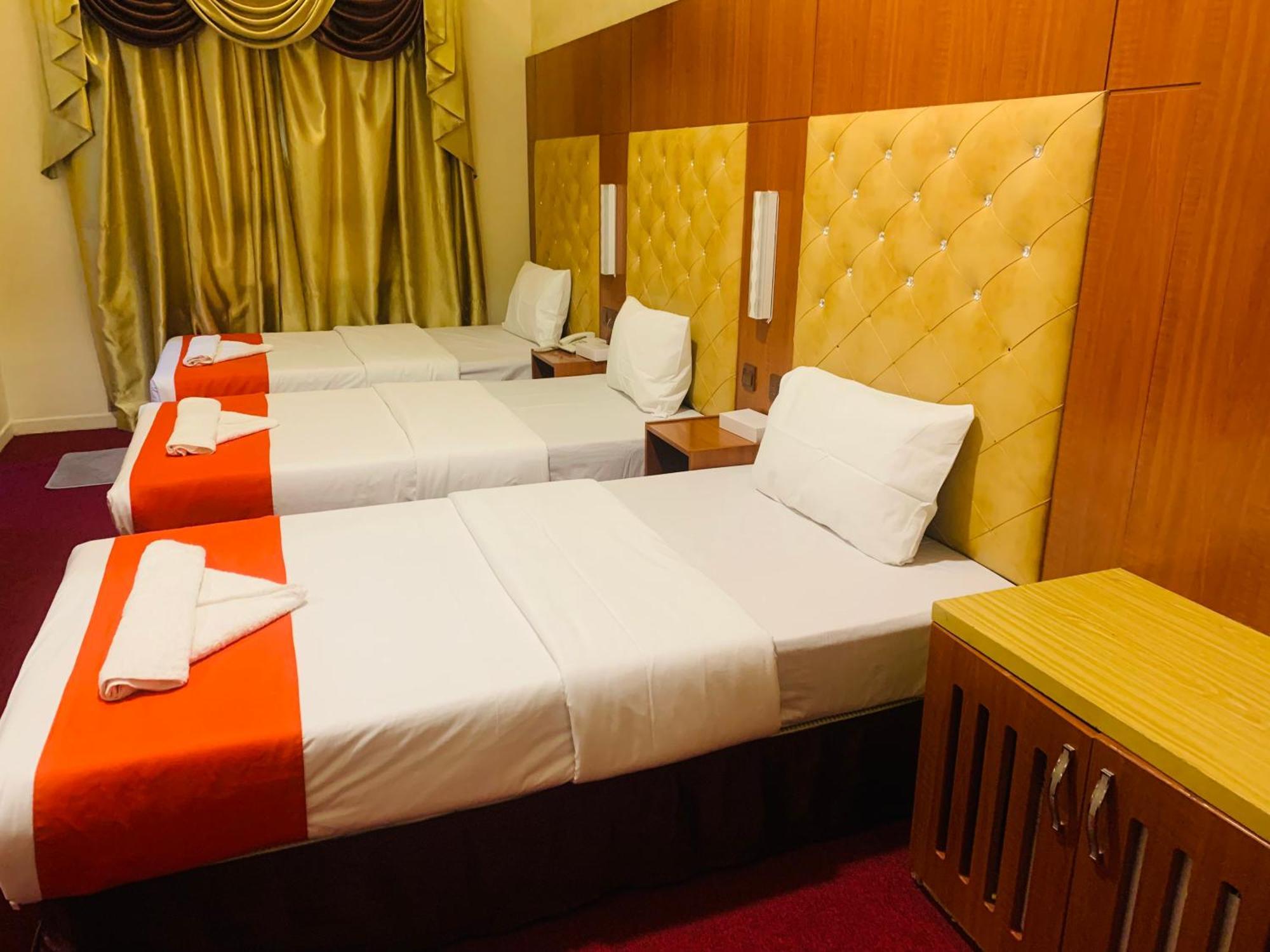 Oyo 271 Parasol Hotel