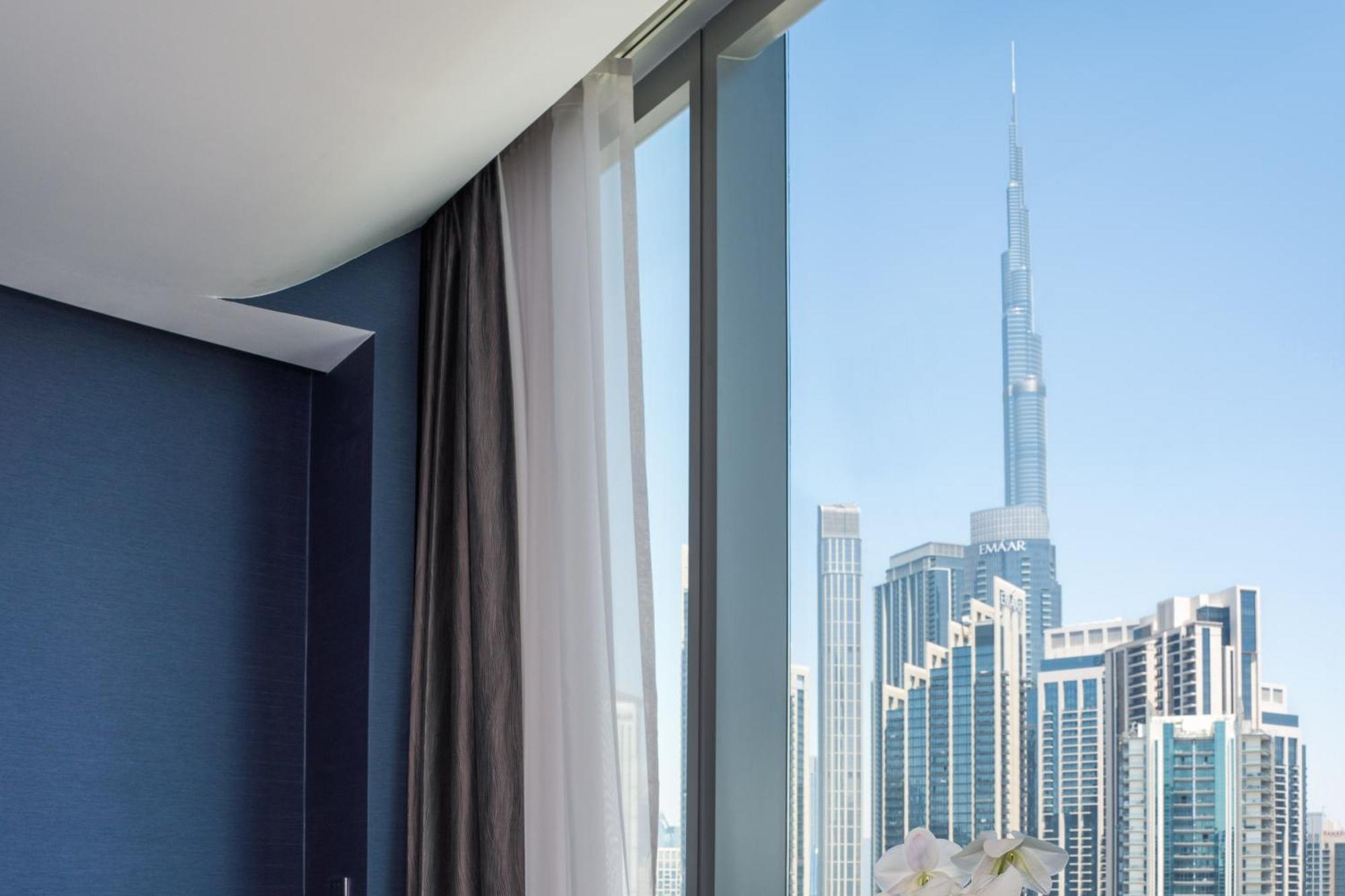 Hotel Me By Meliá 5*