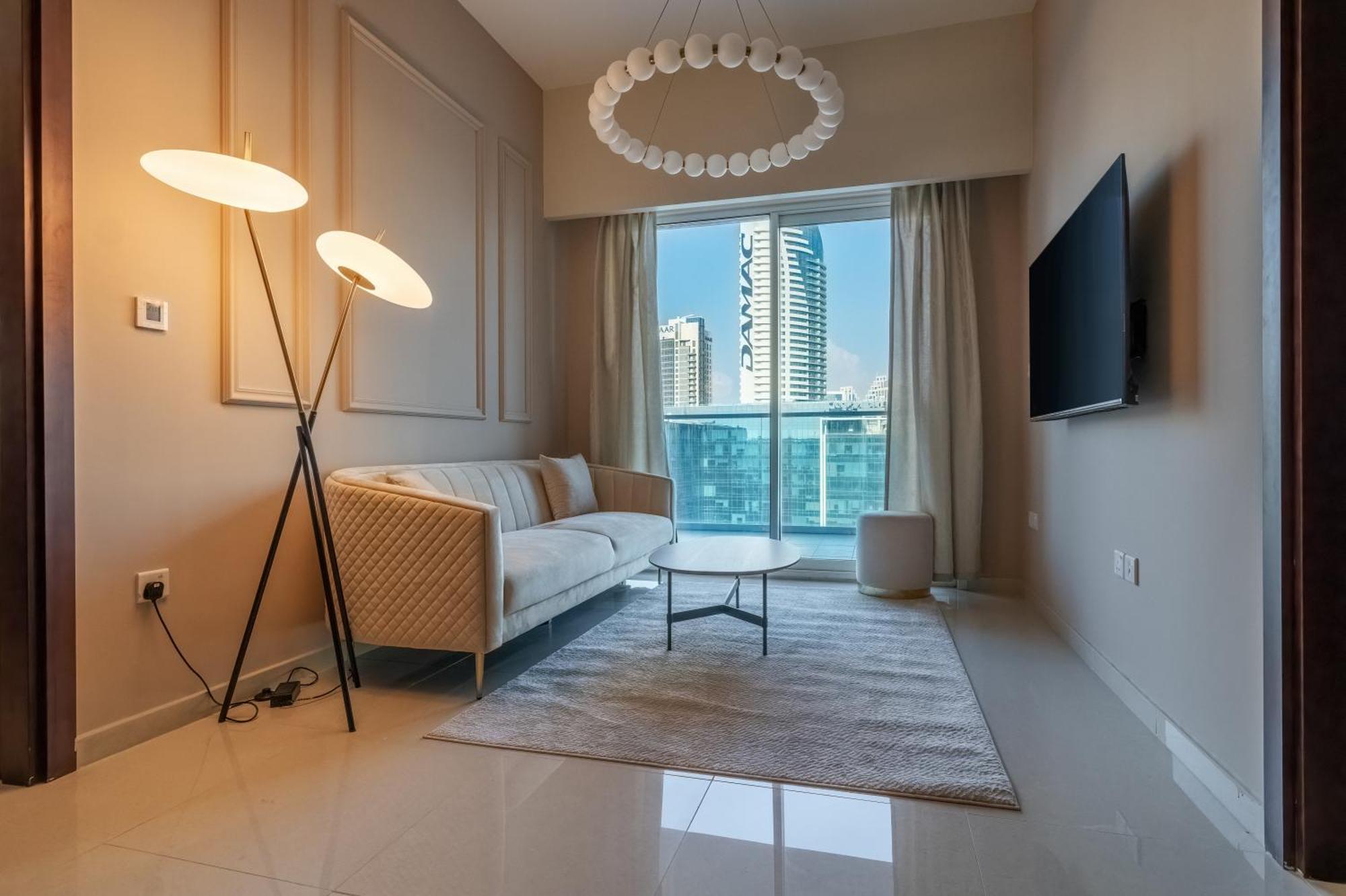 Stylish High Floor With Burj View Apartment Dubai