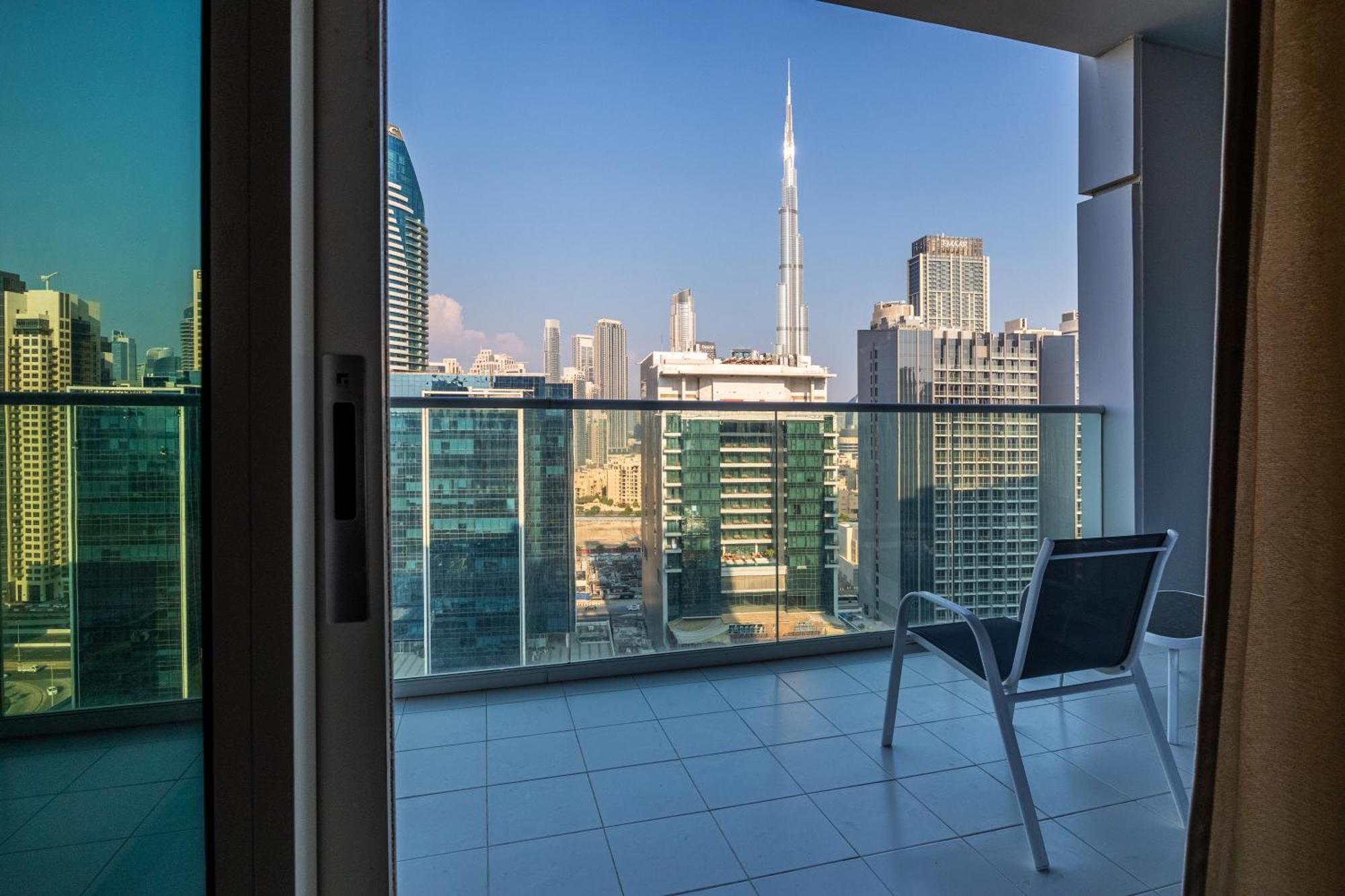 Stylish High Floor With Burj View